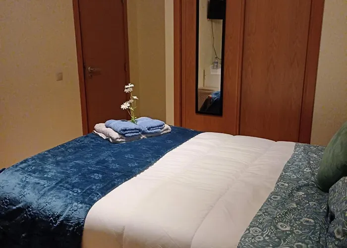 Q2 Twin Sofia's Happy Quarteira Almancil Homestay *